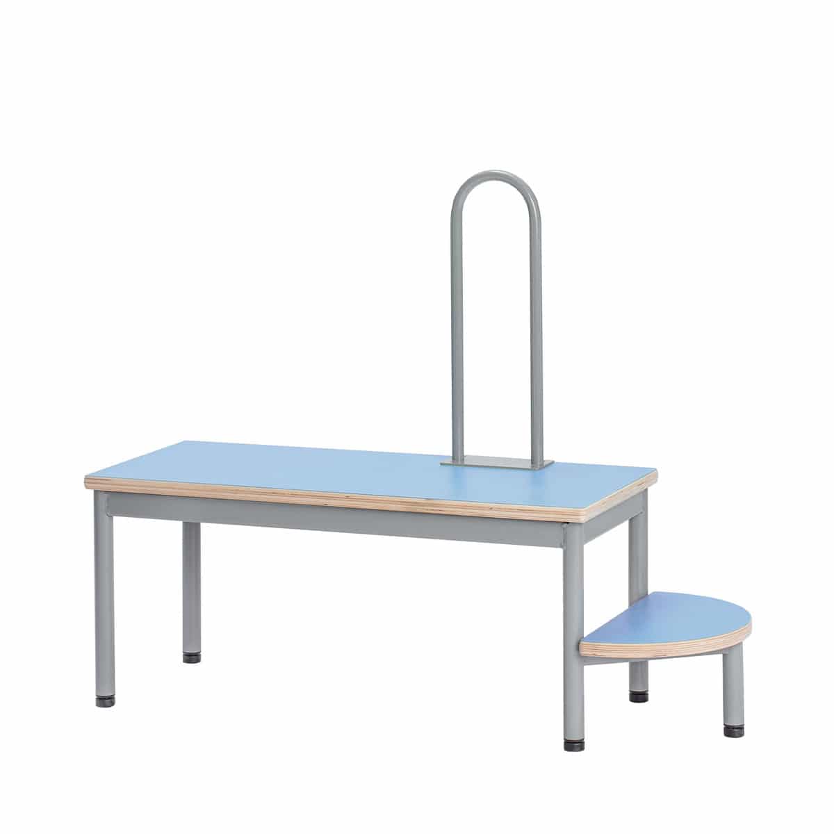 Dressing bench
